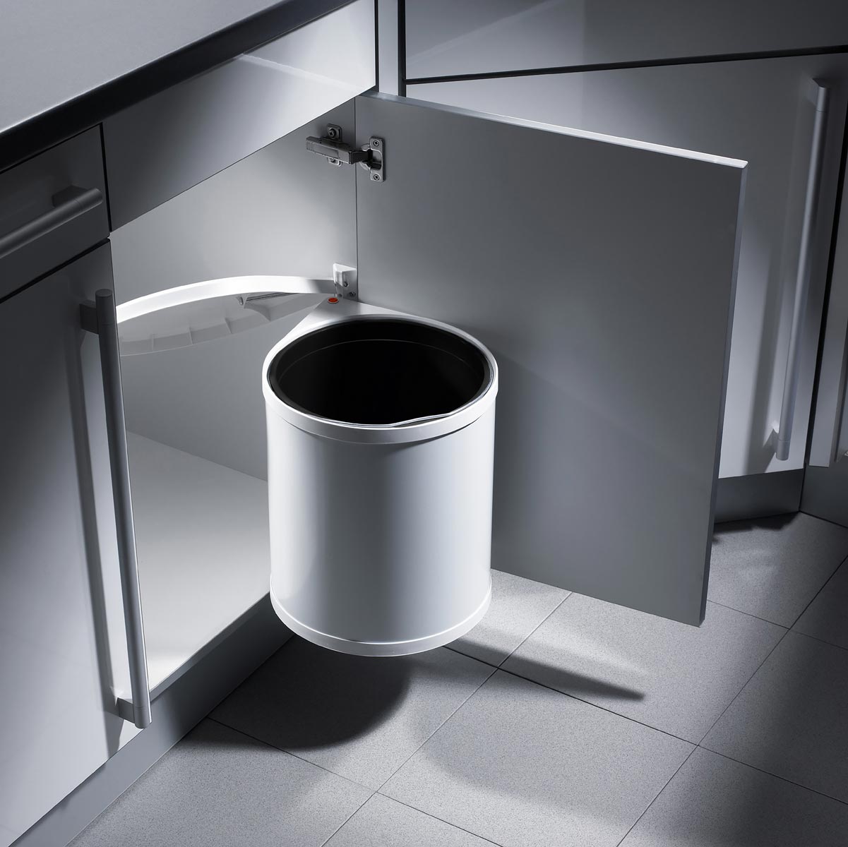 Afvalsysteem in draaideuren