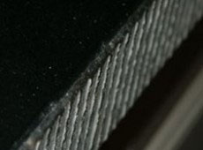 Keramiek werkblad met gefrijnde randafwerking